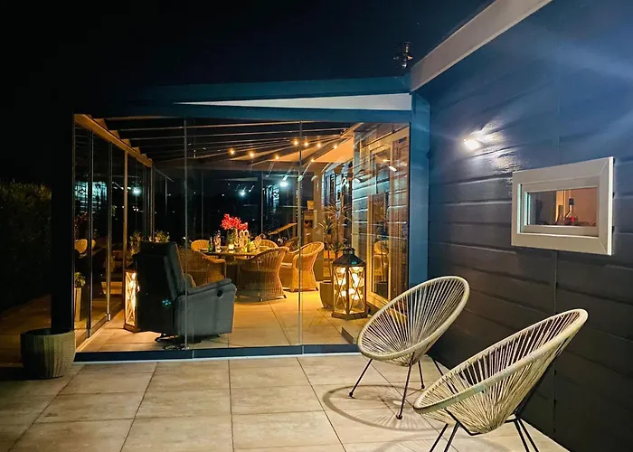 Luxchalet Ferienhaus Ella Mit Aussicht Auf Die Ijssel Im Ferienpark Mit Pool Und Strand Holland Niederlande